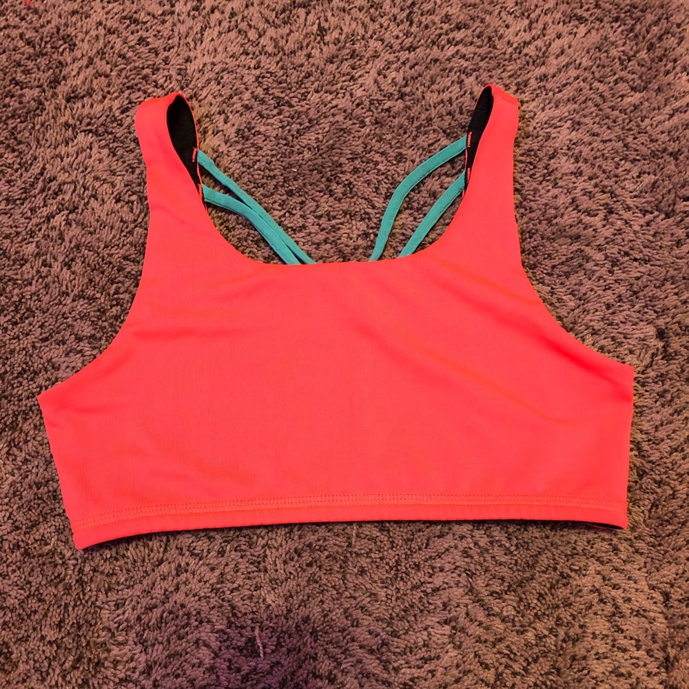 Girls size 10-12 sports bra